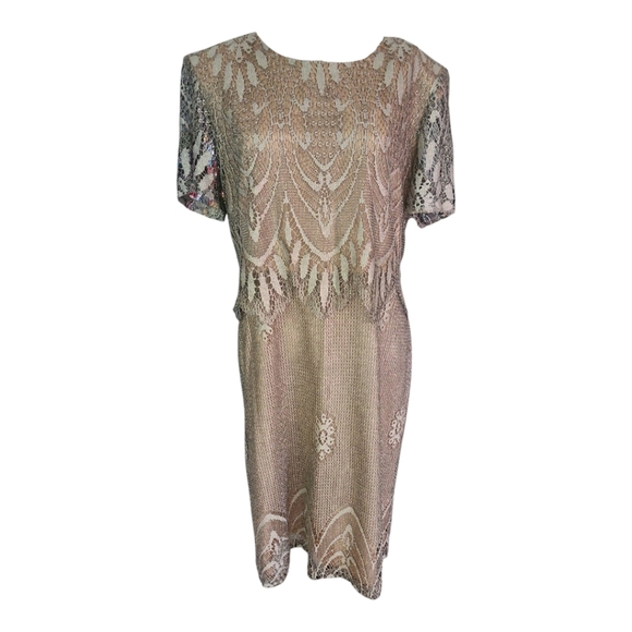 Dresses & Skirts - Elegant Lace Wedding Dress in Cream